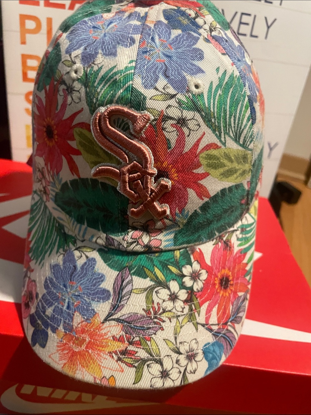Chicago White Sox Floral Baseball Cap - Multicolor